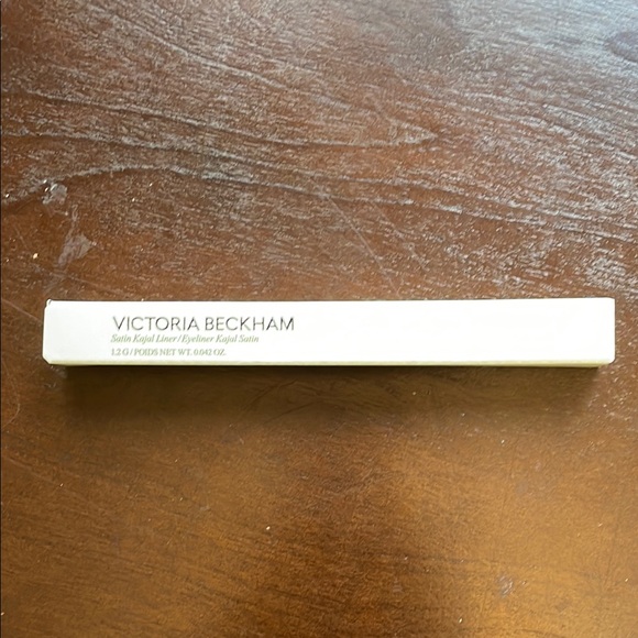 Victoria Beckham Other - NWT Victoria Beckham Satin Kajal Liner - Eyeliner in Satin w canvas bag!
